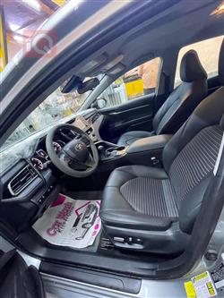 تۆیۆتا کامری